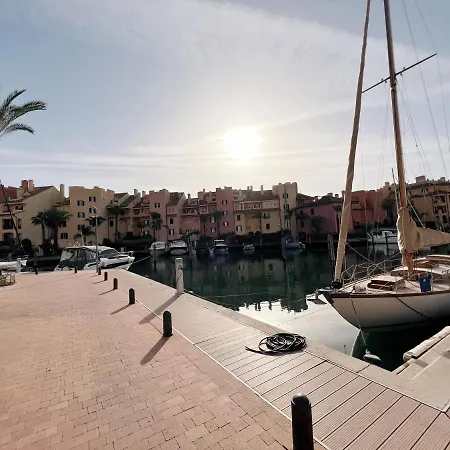 Alboaire- Waterfront Luxury 4 Bedroom In The Marina Of Sotogrande